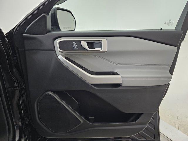 used 2022 Ford Explorer car, priced at $28,183