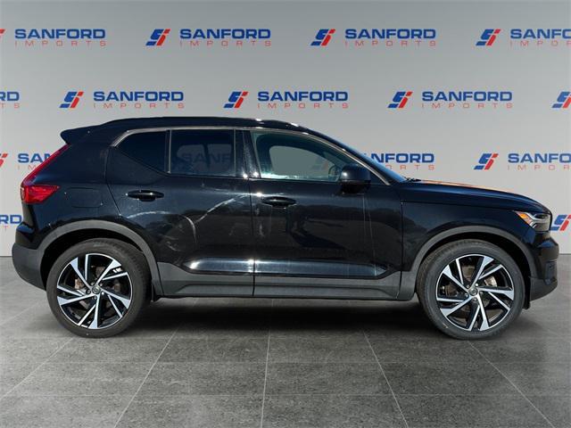 used 2021 Volvo XC40 car, priced at $22,963