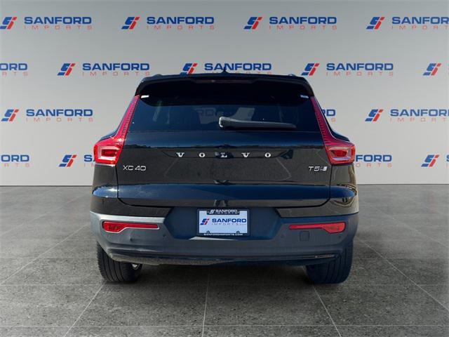 used 2021 Volvo XC40 car, priced at $22,963
