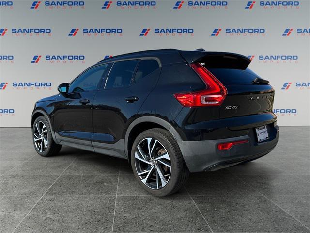 used 2021 Volvo XC40 car, priced at $22,963