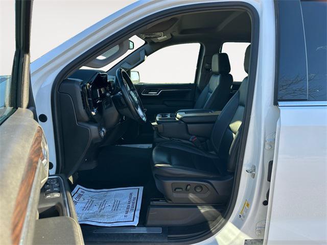 used 2024 GMC Sierra 1500 car, priced at $33,570