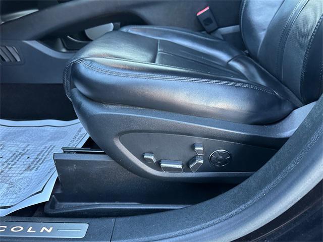 used 2021 Lincoln Nautilus car, priced at $26,990