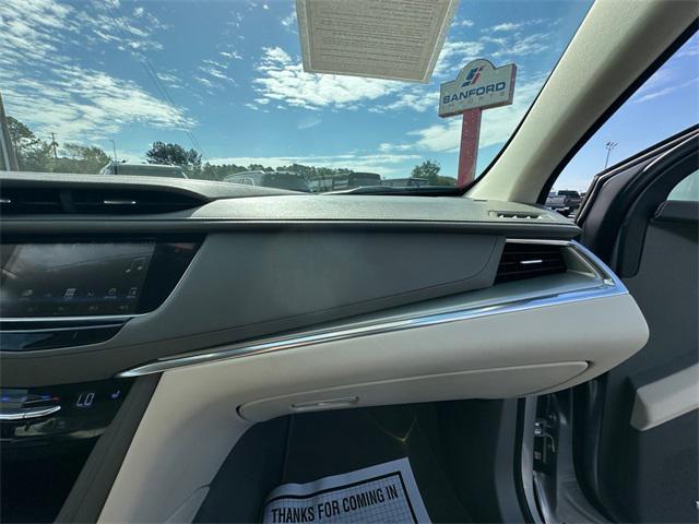 used 2018 Cadillac XT5 car, priced at $14,638