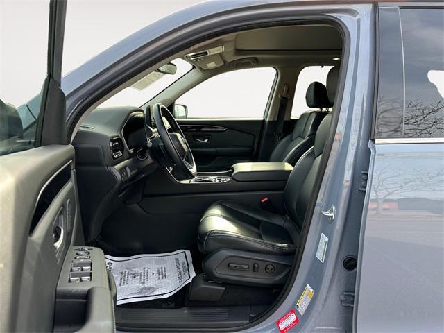 used 2023 Honda Pilot car, priced at $34,420