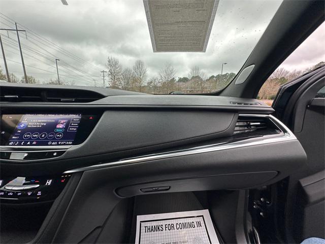 used 2020 Cadillac XT5 car, priced at $24,654