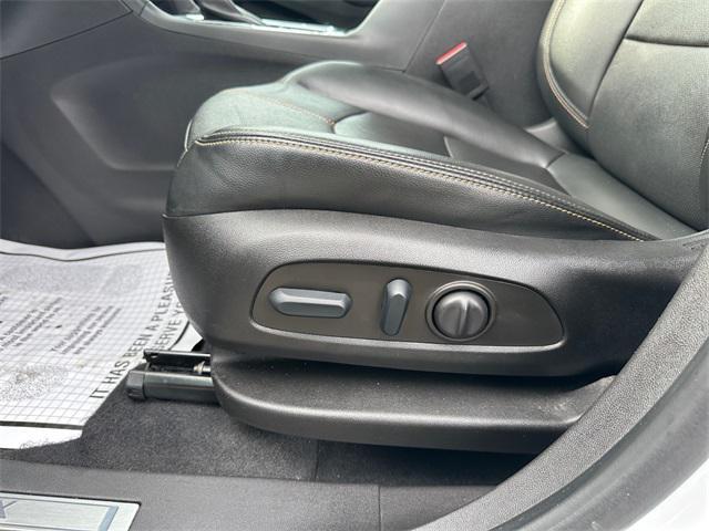 used 2022 Chevrolet Equinox car, priced at $22,446