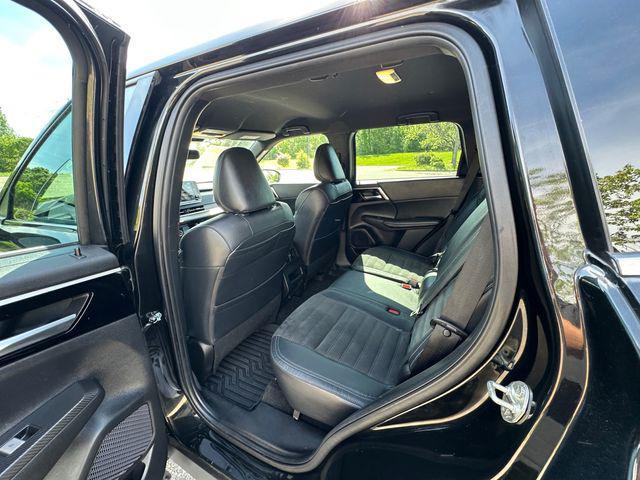 used 2023 Mitsubishi Outlander car, priced at $21,994