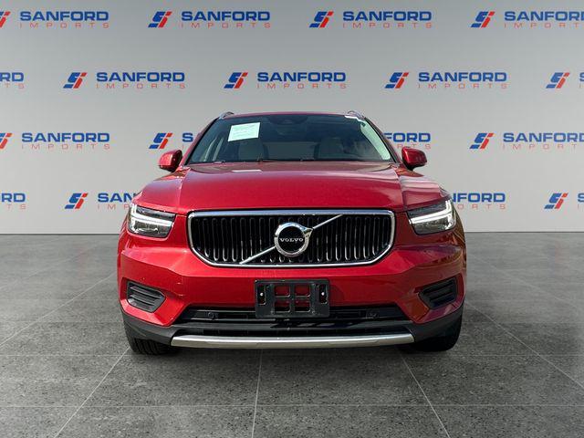used 2019 Volvo XC40 car, priced at $18,733