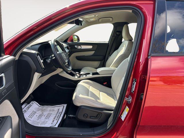 used 2019 Volvo XC40 car, priced at $18,733