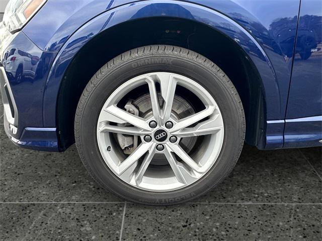 used 2024 Audi Q3 car, priced at $30,480
