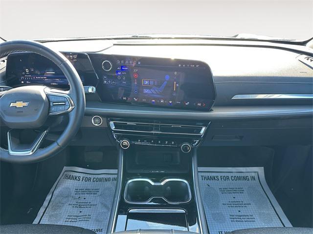 used 2024 Chevrolet Traverse car, priced at $33,450