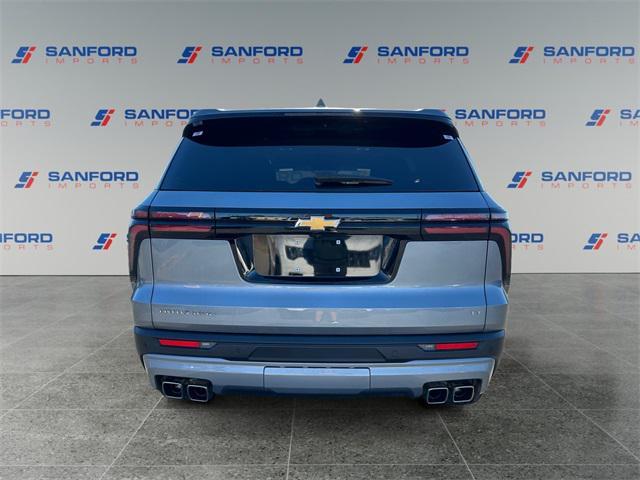 used 2024 Chevrolet Traverse car, priced at $33,450