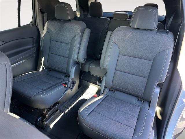 used 2024 Chevrolet Traverse car, priced at $33,450