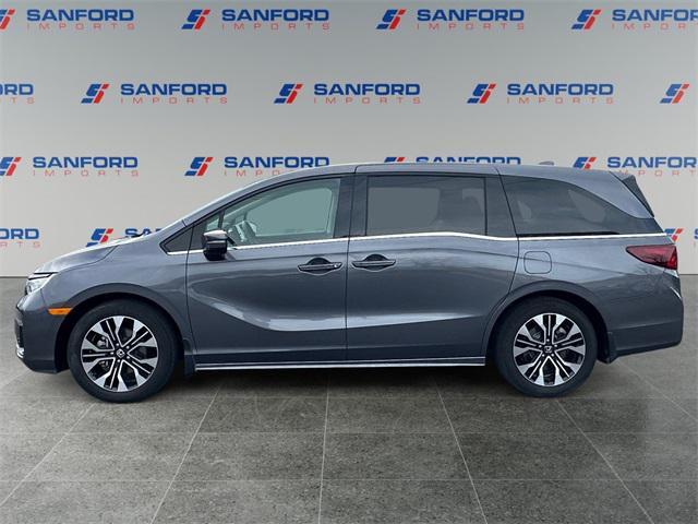 used 2025 Honda Odyssey car, priced at $44,925