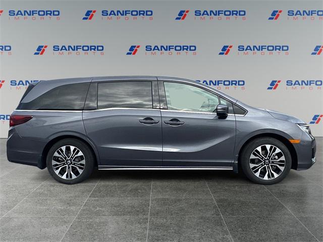 used 2025 Honda Odyssey car, priced at $44,925