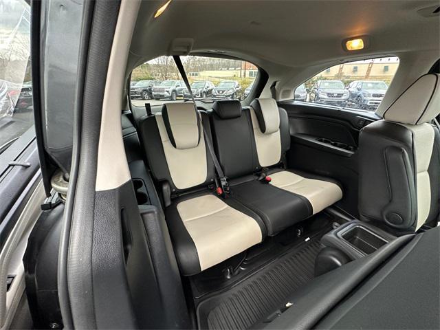 used 2025 Honda Odyssey car, priced at $44,925