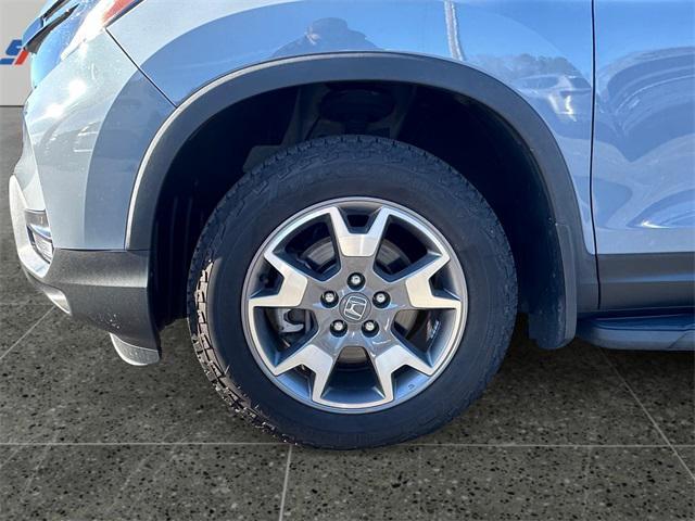 used 2023 Honda Passport car, priced at $32,994