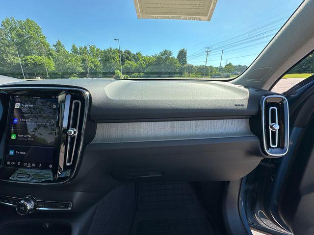 used 2023 Volvo XC40 car, priced at $34,877