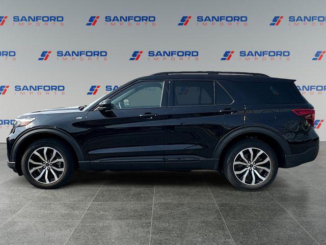 used 2022 Ford Explorer car, priced at $30,652