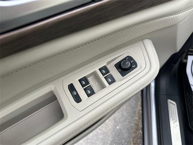 used 2024 Volkswagen Atlas car, priced at $38,598