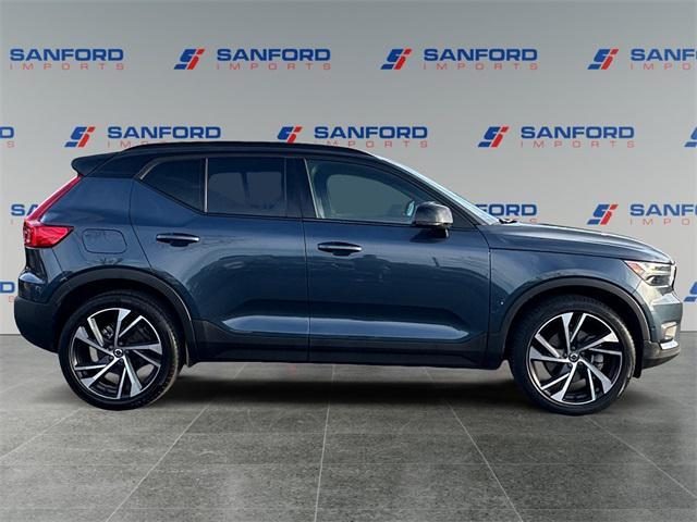 used 2022 Volvo XC40 car, priced at $26,480