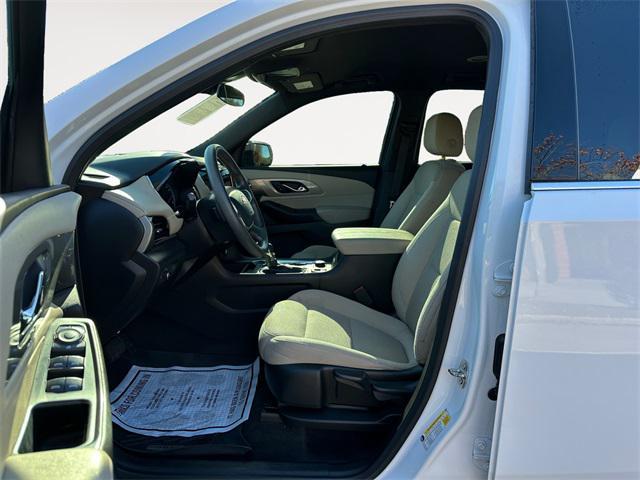 used 2023 Chevrolet Traverse car, priced at $21,950