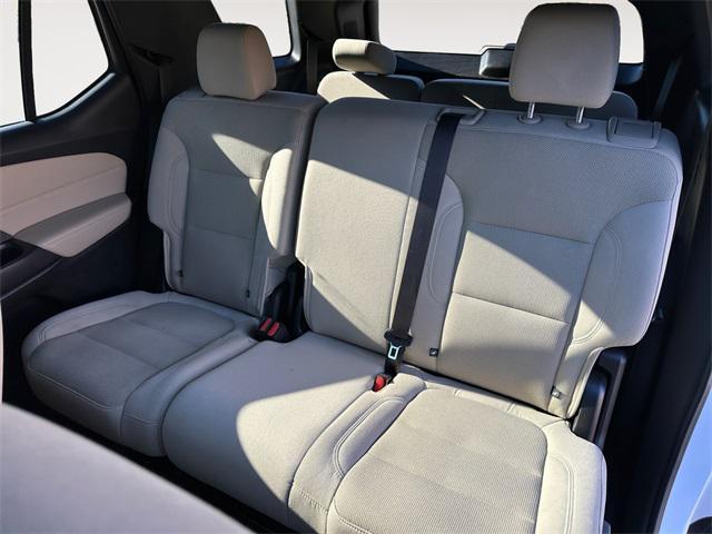 used 2023 Chevrolet Traverse car, priced at $21,950