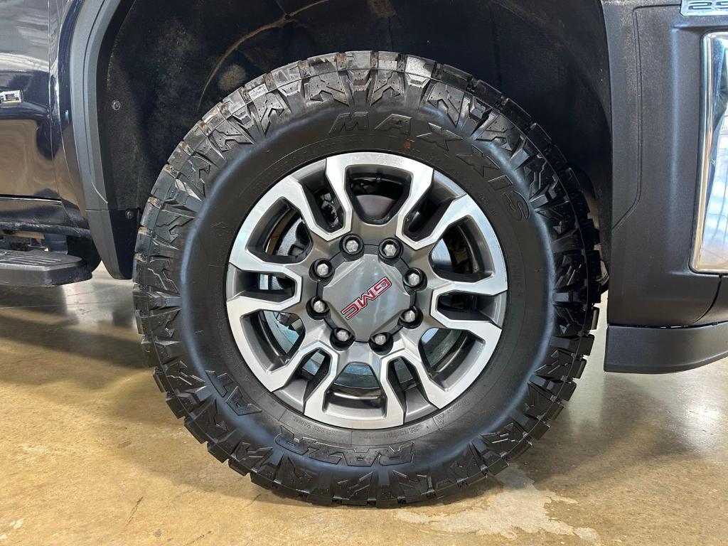 used 2024 GMC Sierra 2500 car, priced at $63,890