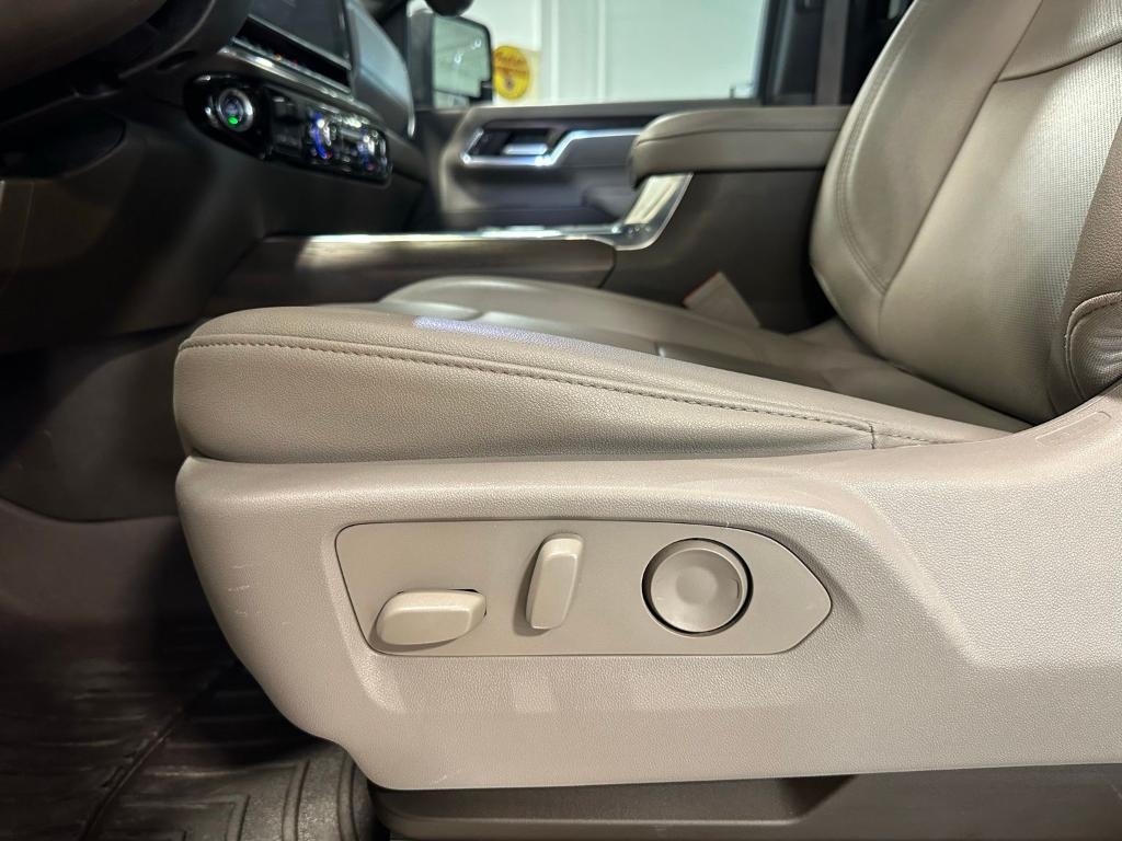 used 2024 GMC Sierra 2500 car, priced at $63,890