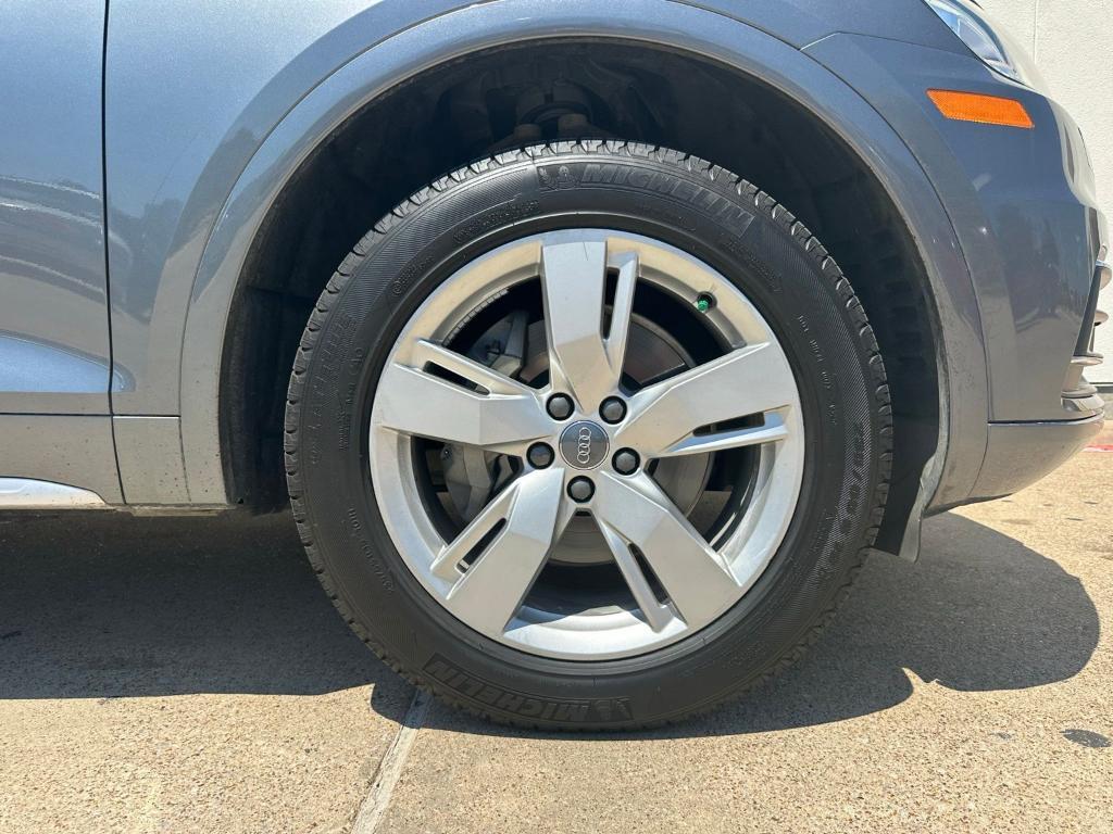 used 2019 Audi Q5 car, priced at $14,900