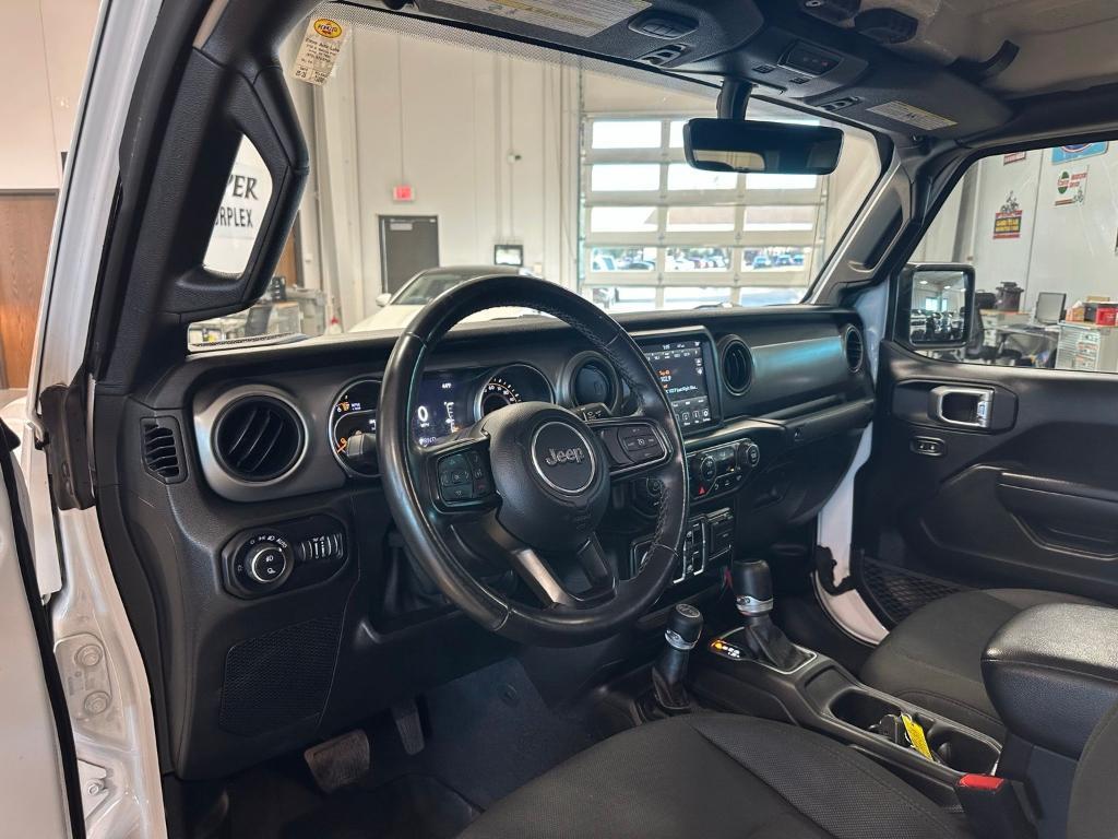 used 2021 Jeep Gladiator car, priced at $26,900