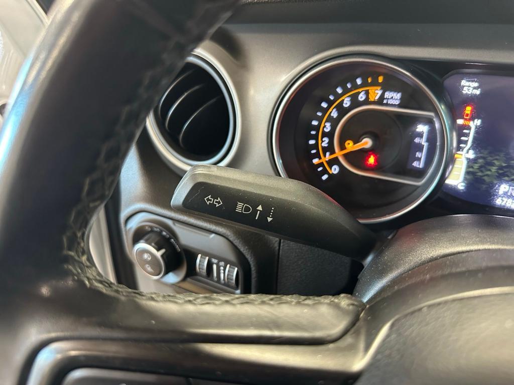 used 2021 Jeep Gladiator car, priced at $26,900