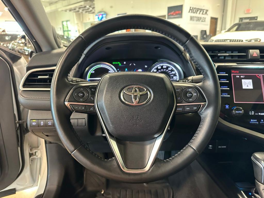 used 2018 Toyota Camry Hybrid car, priced at $16,930