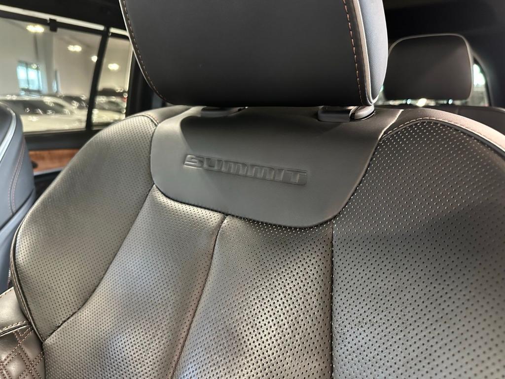 used 2024 Jeep Grand Cherokee car, priced at $48,230