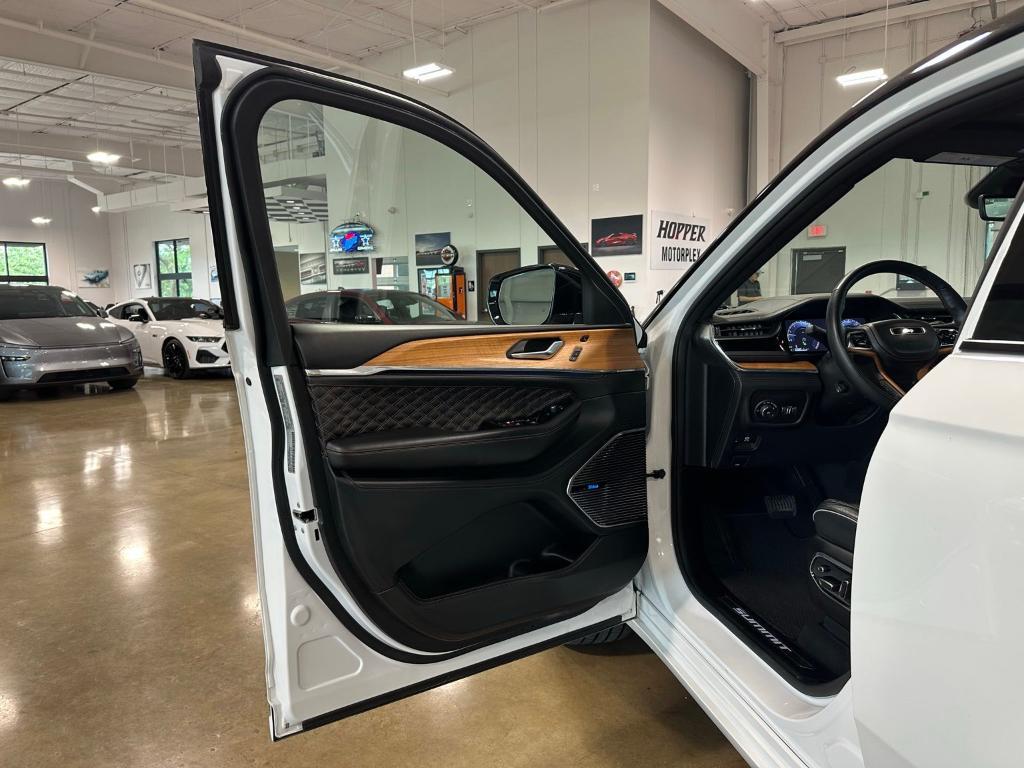used 2024 Jeep Grand Cherokee car, priced at $48,230