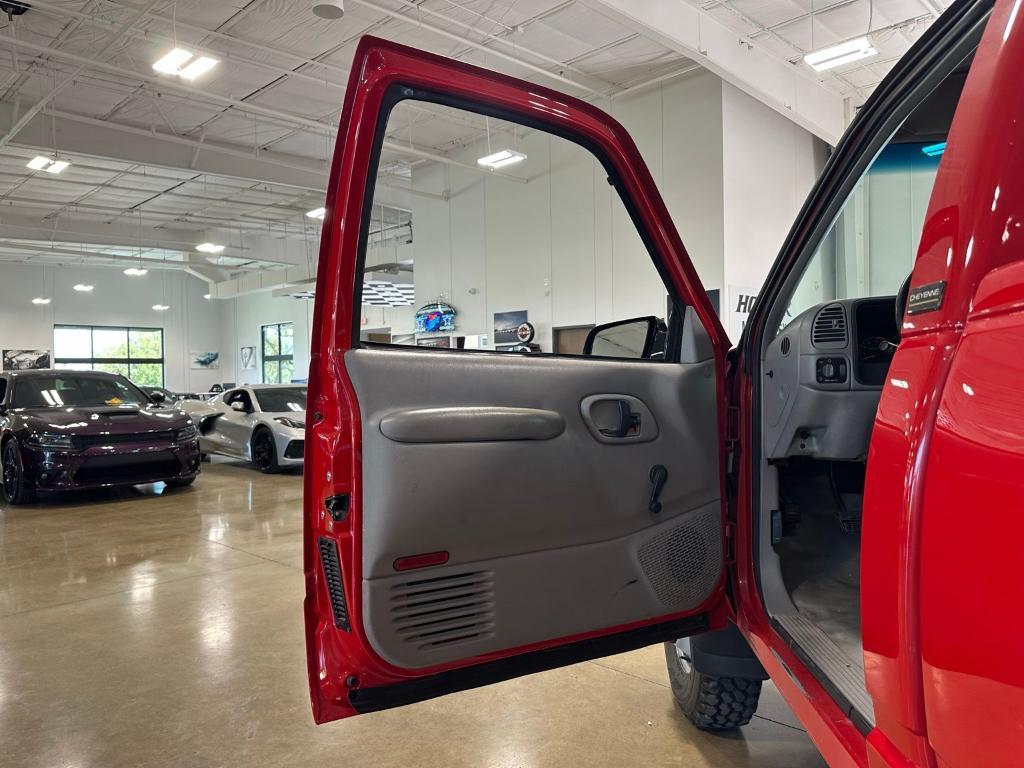 used 1995 Chevrolet 3500 car, priced at $40,000