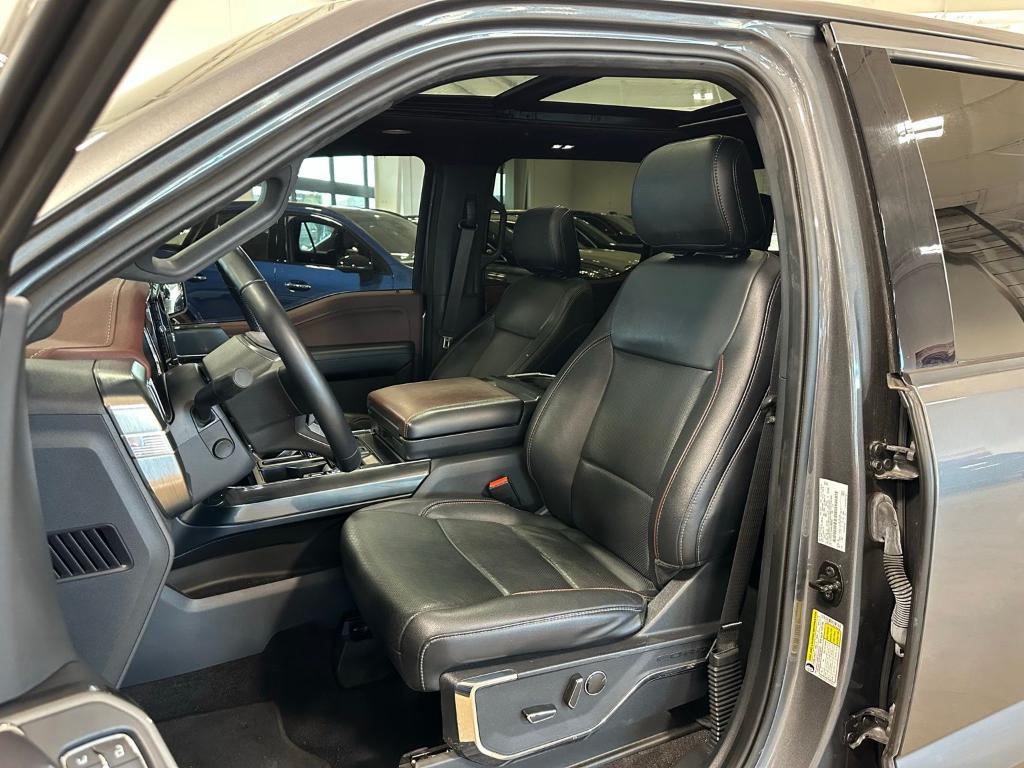 used 2022 Ford F-150 car, priced at $39,000