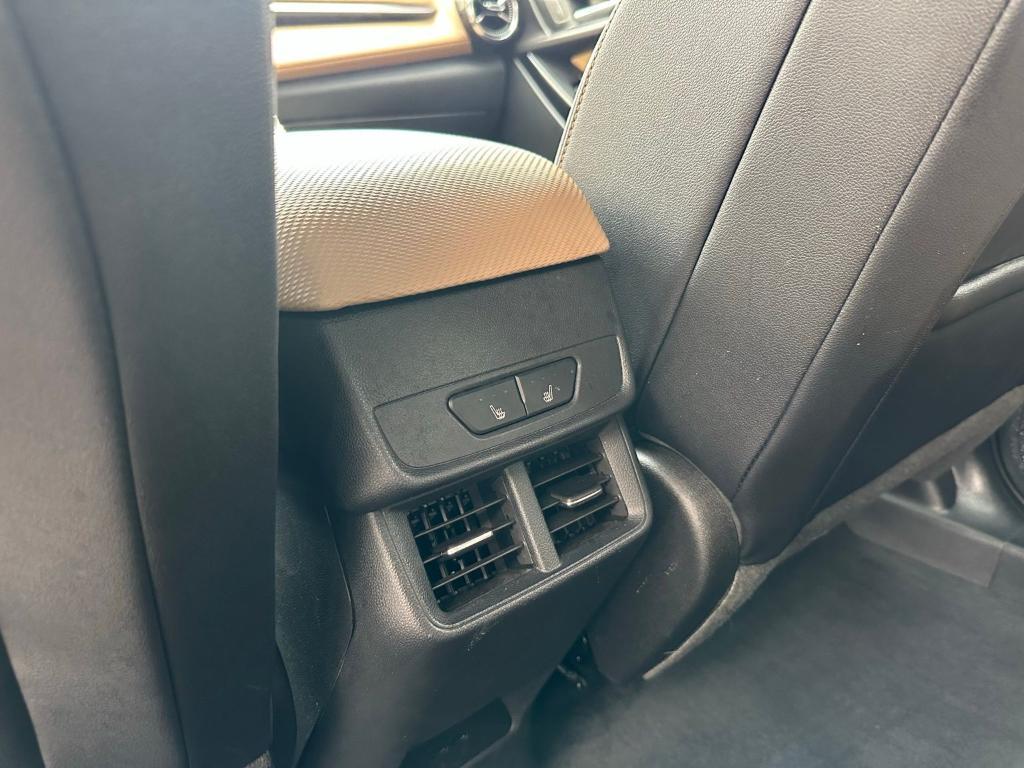 used 2025 Chevrolet Equinox car