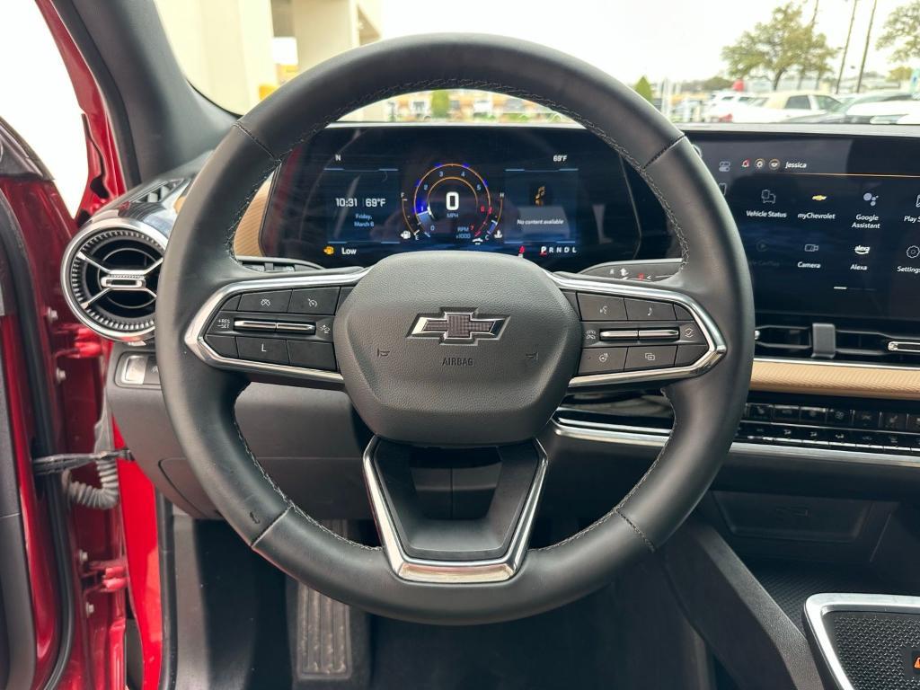 used 2025 Chevrolet Equinox car