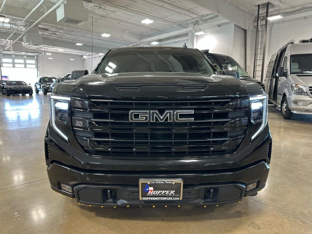 used 2024 GMC Sierra 1500 car, priced at $40,300