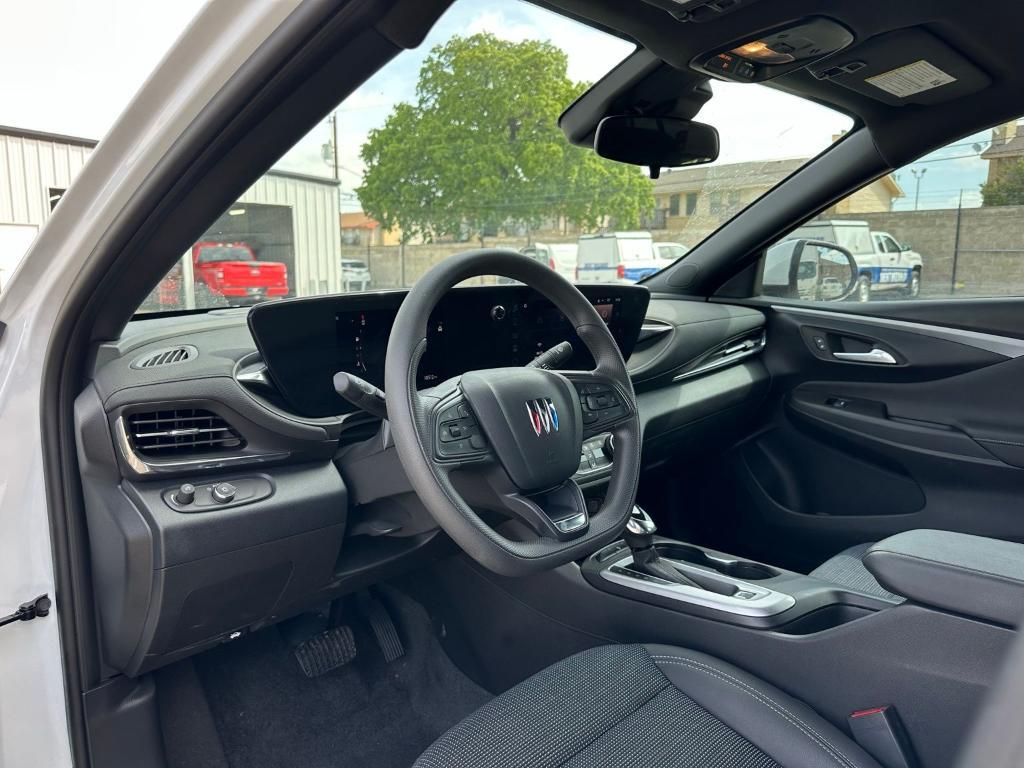 used 2025 Buick Envista car, priced at $25,000