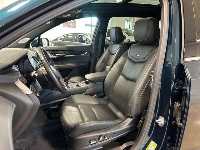 used 2025 Cadillac XT6 car, priced at $39,400