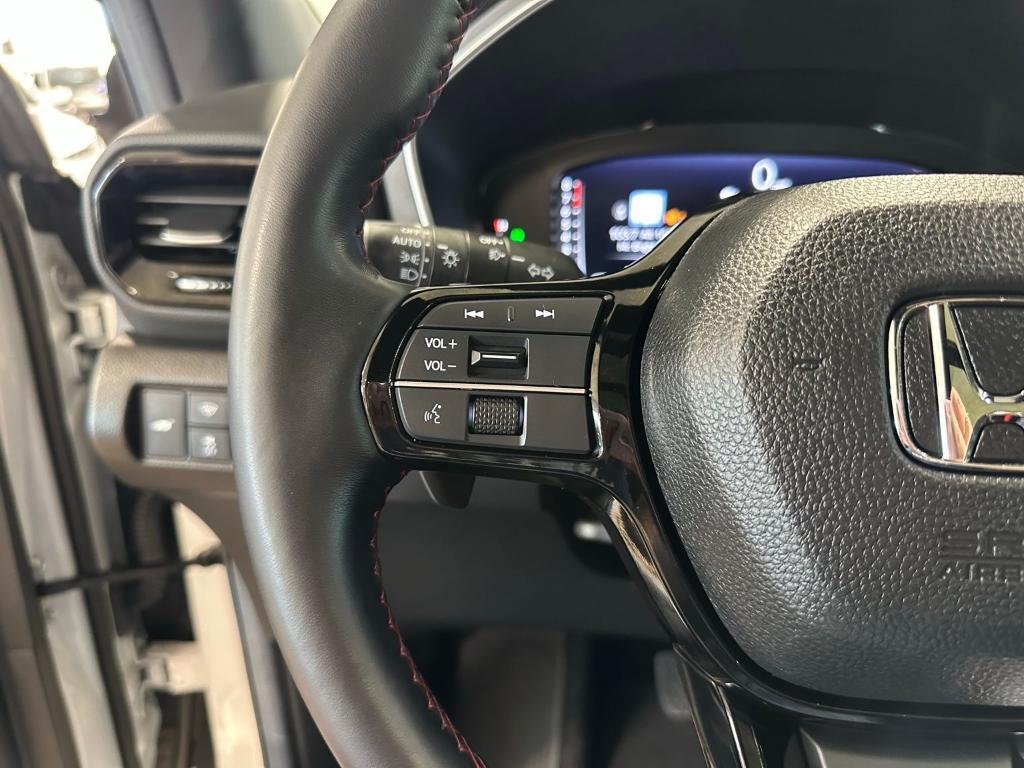 used 2025 Honda Pilot car, priced at $48,310