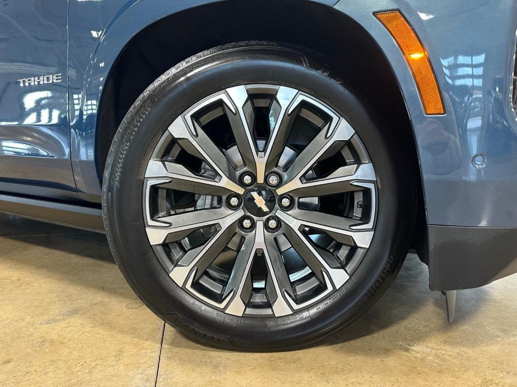 used 2025 Chevrolet Tahoe car, priced at $69,900