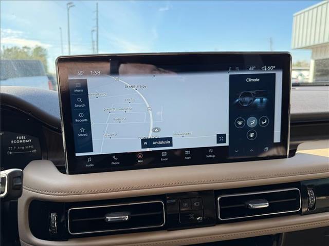 used 2021 Lincoln Nautilus car, priced at $33,900