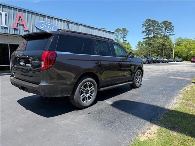 new 2026 Ford Expedition car, priced at $71,850