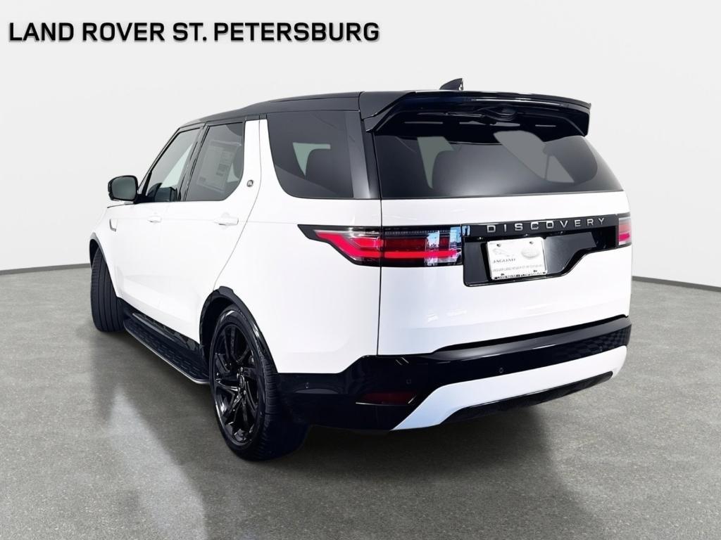 new 2025 Land Rover Discovery car, priced at $69,998