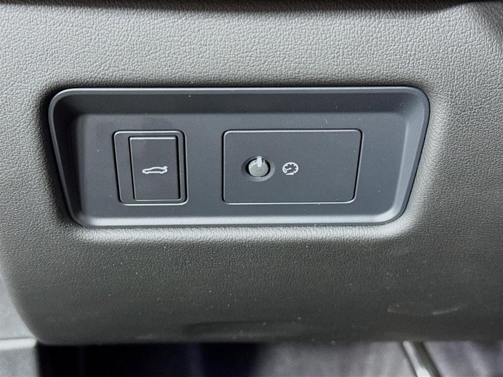 new 2024 Jaguar XF car, priced at $58,053