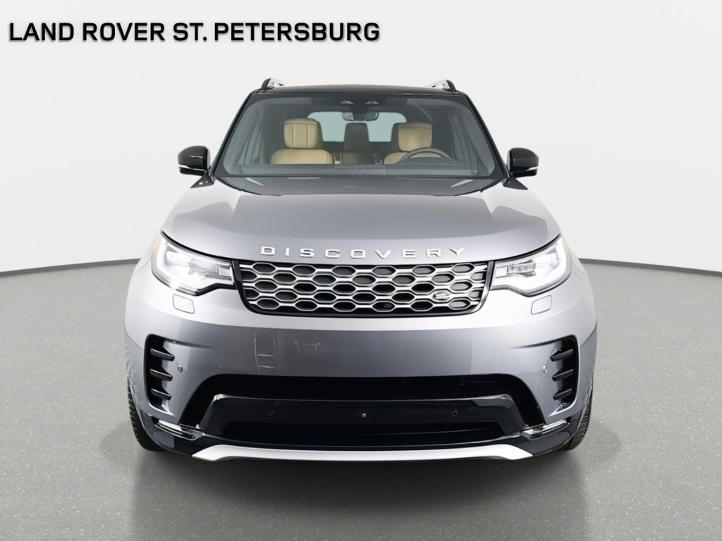 new 2026 Land Rover Discovery car, priced at $76,876