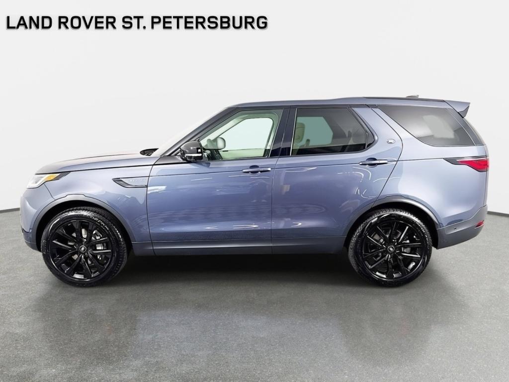 new 2026 Land Rover Discovery car, priced at $68,237